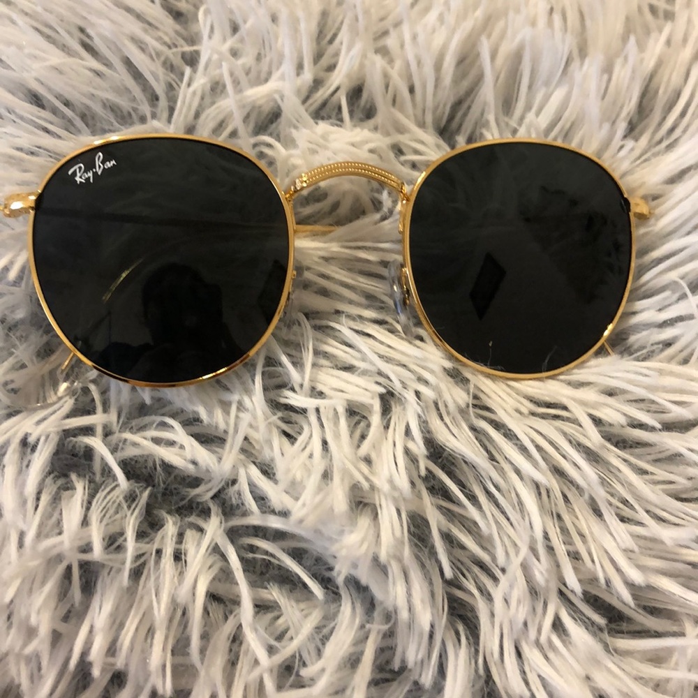 Round Ray-Bans
